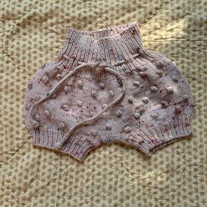 Misha and Puff popcorn bubble shorts